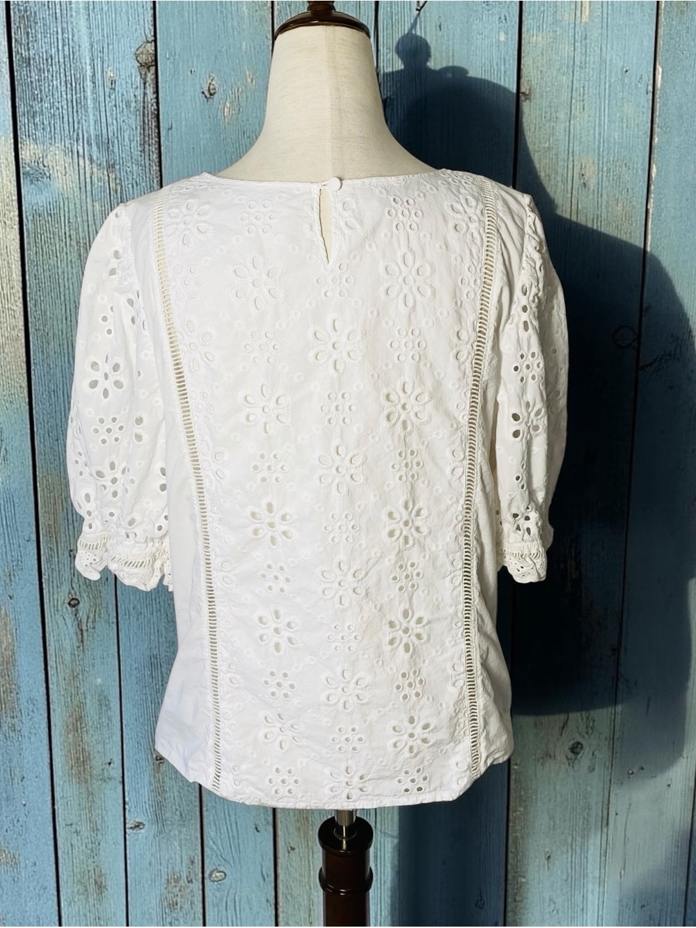 TALBOTS White Eyelet Puff Sleeve Top - Picture 4 of 7